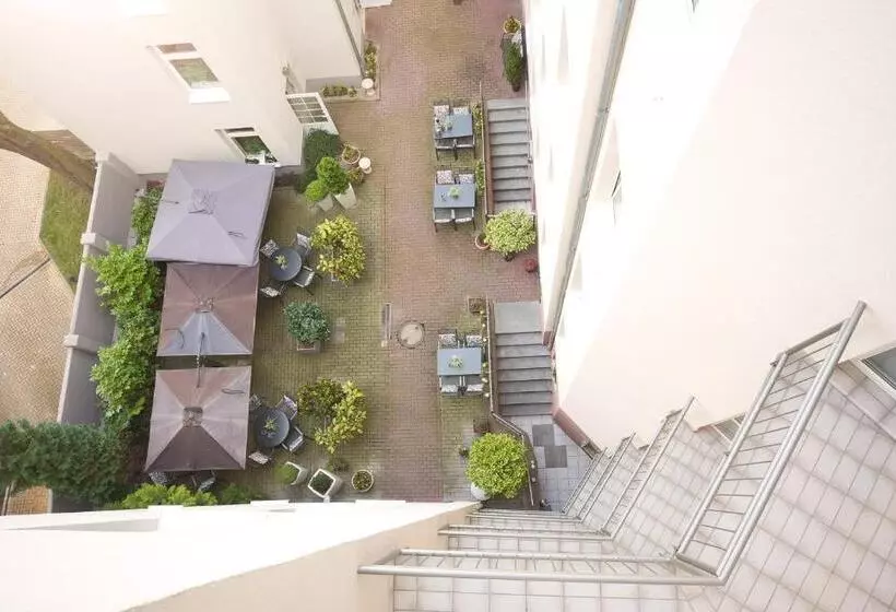 Standard Yhden Hengen Huone, City Hotel Am Wasserturm Halle