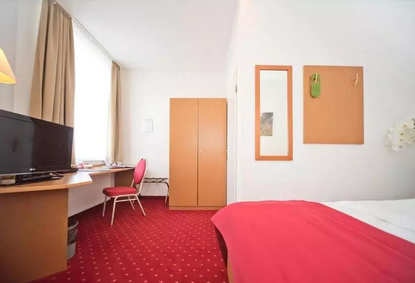 Comfort Yhden Hengen Huone, City Hotel Am Wasserturm Halle