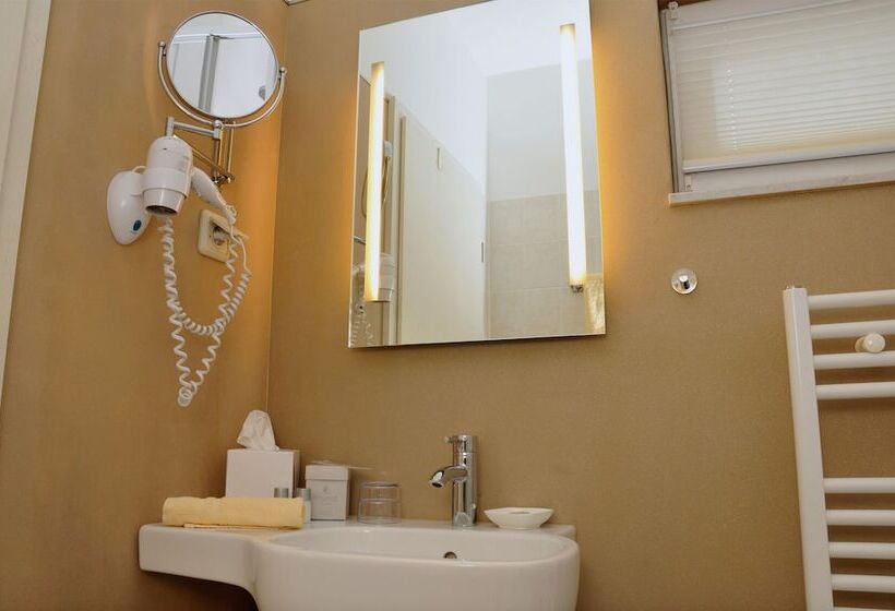 标准单人间, City Hotel Am Wasserturm Halle