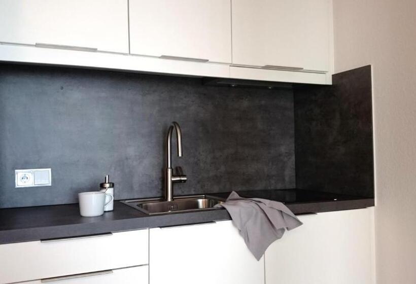 غرفة بريميوم رباعية, Frühstückshotel Fürstenwerth