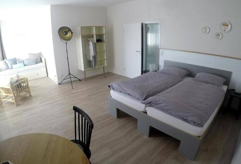 غرفة بريميوم رباعية, Frühstückshotel Fürstenwerth