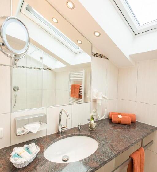 Трехместный Номер Комфорт, Alpspitz B&b