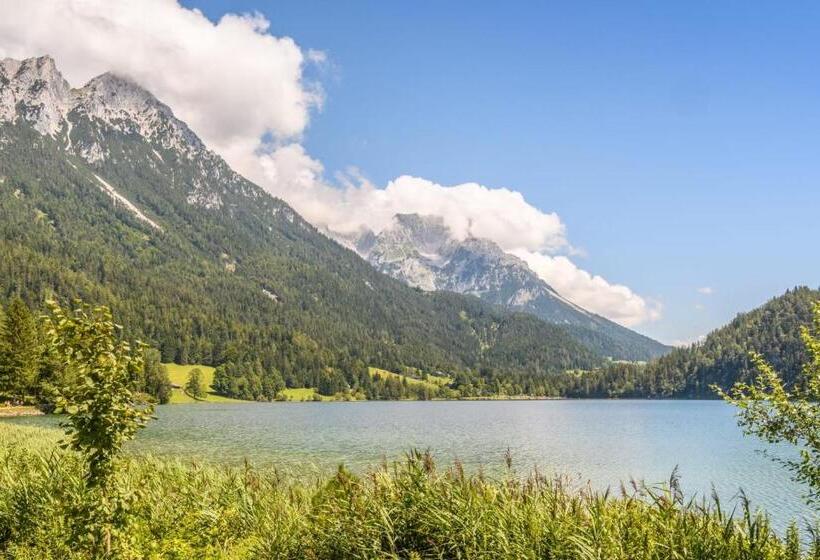 Номер Стандарт с Балконом, Alpspitz B&b