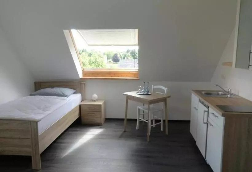 Standard Yhden Hengen Huone, Bennetts Restaurant Und