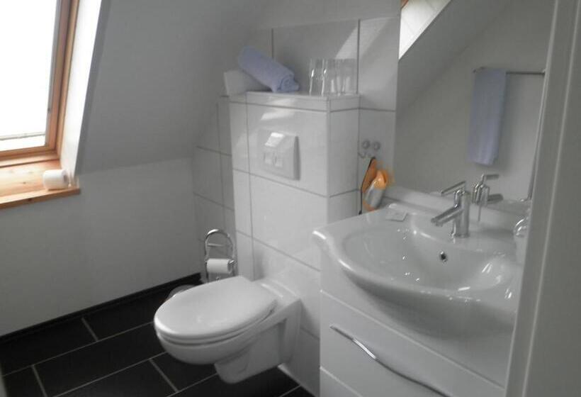 Апартаменты 1 Спальня, Bennetts Restaurant Und