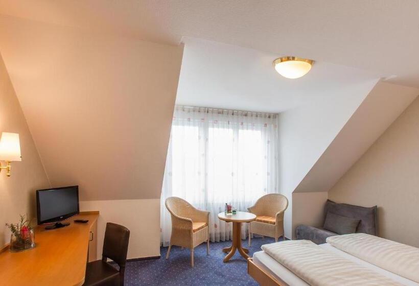 חדר סופריור, Hellers Twenty Four Ii  24h Check In