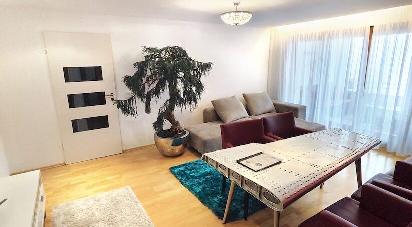 Апартаменты Deluxe 1 Спальня, Hellers Twenty Four Ii  24h Check In