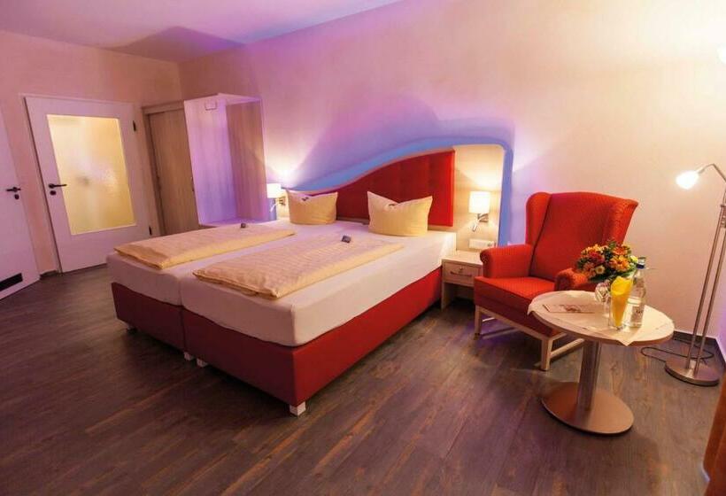 غرفة سوبيريور مطلة على الجبل, Hochsauerland 2010