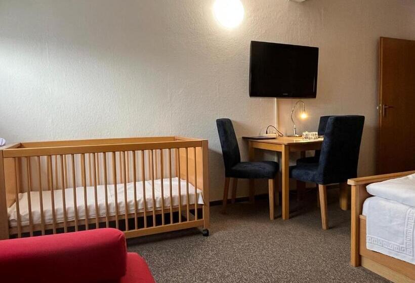 스탠다드 트리플 룸, Kaufhold   Haus Der Handweberei