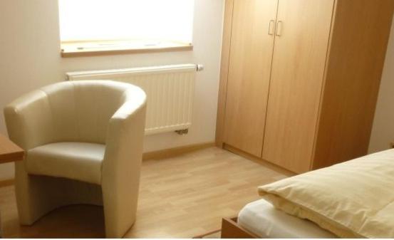 غرفة قياسية فردية, Restaurant Haus Berger