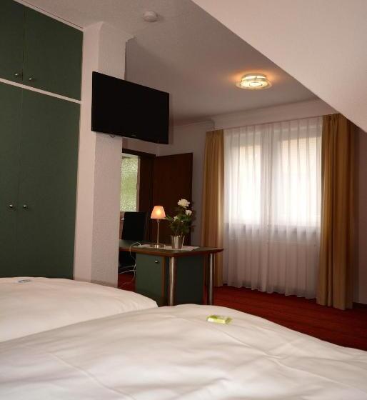 标准间, Kehrenkamp