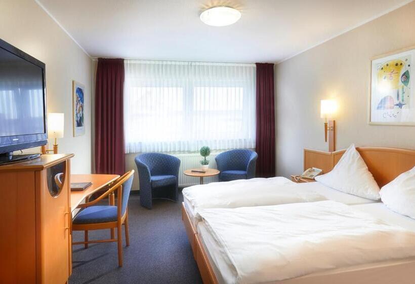 스탠다드 싱글 룸, Schünemann