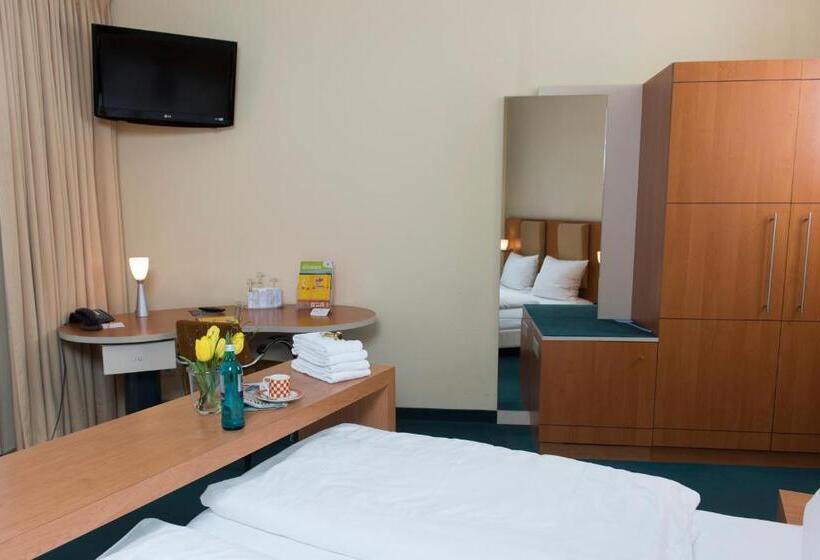 컴포트 룸, Straelener Hof