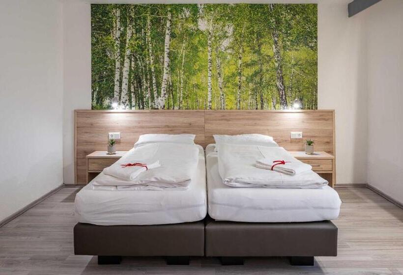 スタンダードルーム, Wildpferd Dülmen