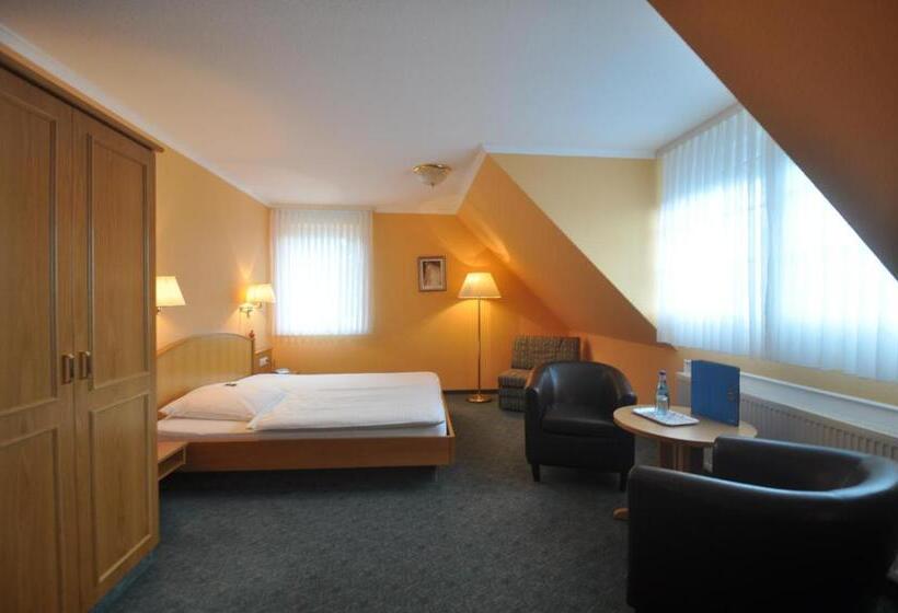 スタンダードルーム, Zum Stern