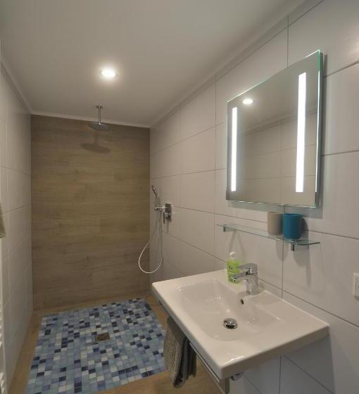 庭の見える１ベッドルームアパートメント, Zum Stern