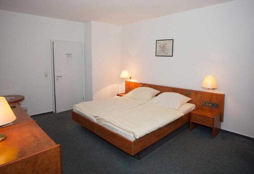 스탠다드 룸, Zur Stemmer Post