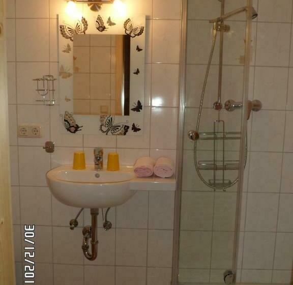 标准单人间, Berggasthaus Kraxenberger