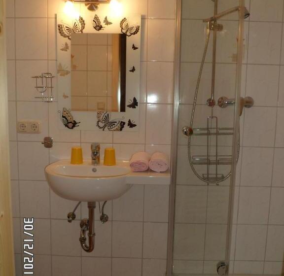 家庭间, Berggasthaus Kraxenberger