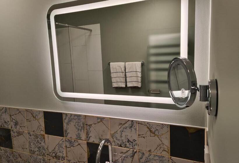 غرفة كومفورت, Gasthaus Zur Linde