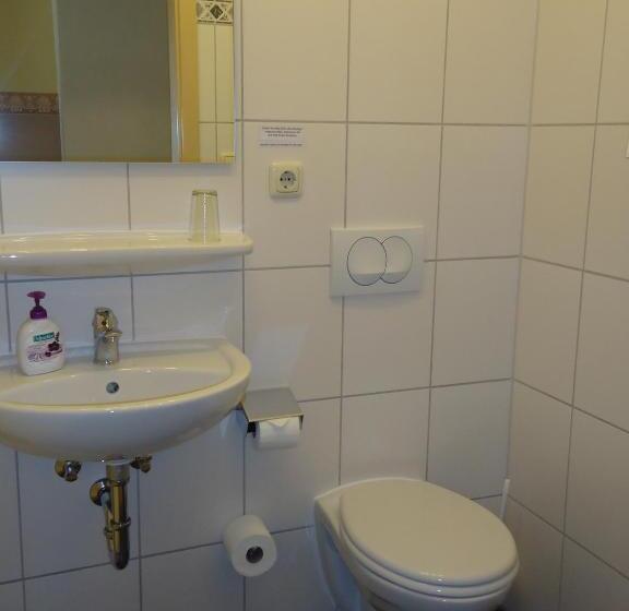 Номер Стандарт, Stadthotel Regensburg