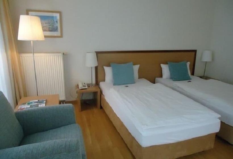 Номер Стандарт, Thiesmann´s Hotel & Restaurant
