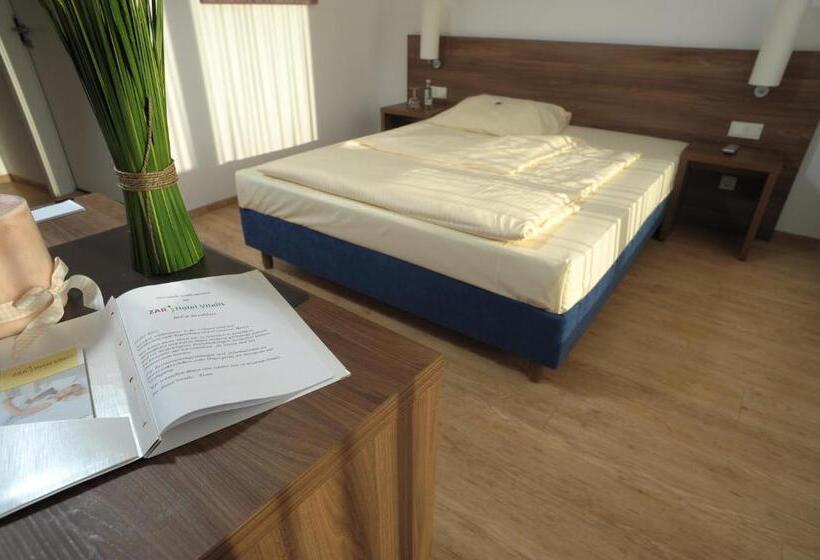 اتاق استاندارد یک نفره, Zar Hotel Vitalis