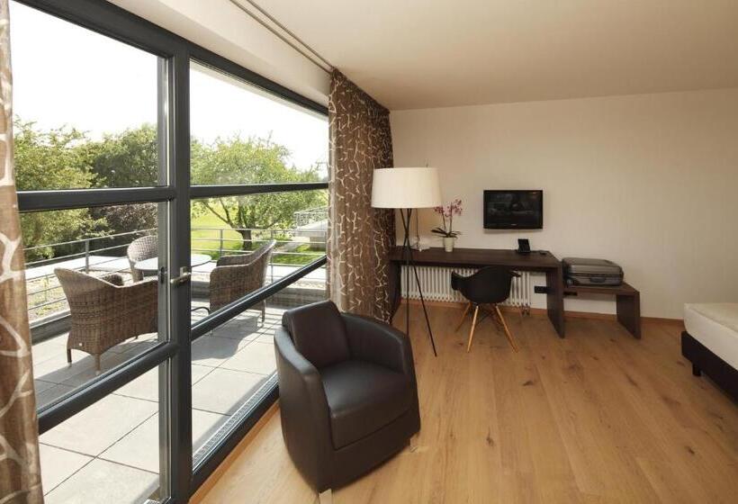 Номер Стандарт, Golfhotel Gut Neuenhof