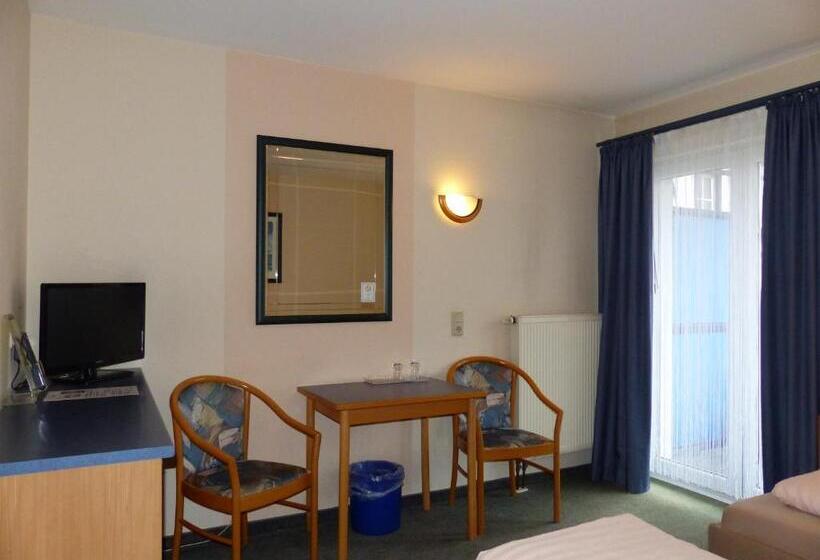 스탠다드 룸, Aggertal