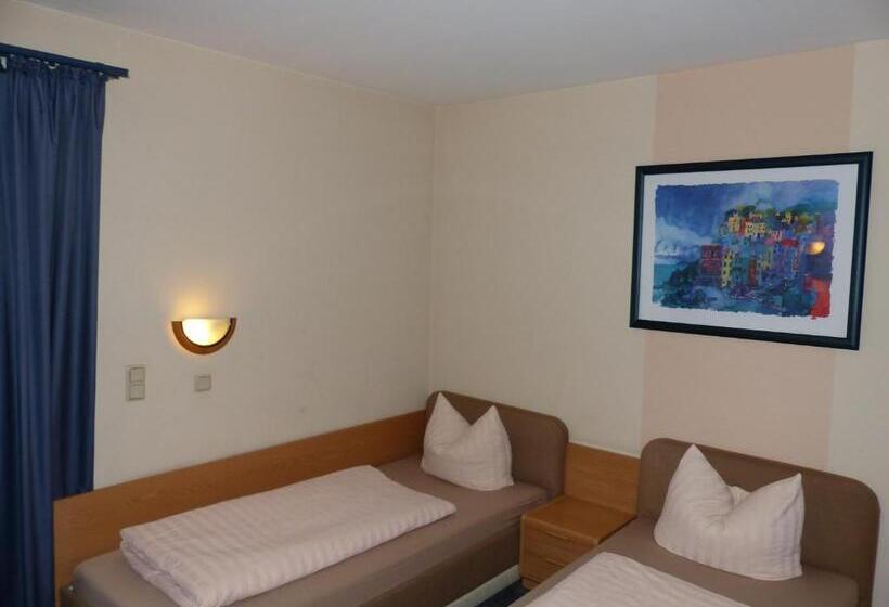 스탠다드 룸, Aggertal