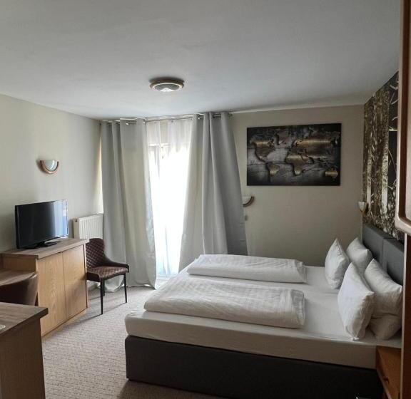 디럭스 룸 킹사이즈 침대, Aggertal