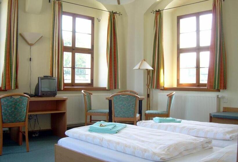 스탠다드 룸, Burg Hohnstein