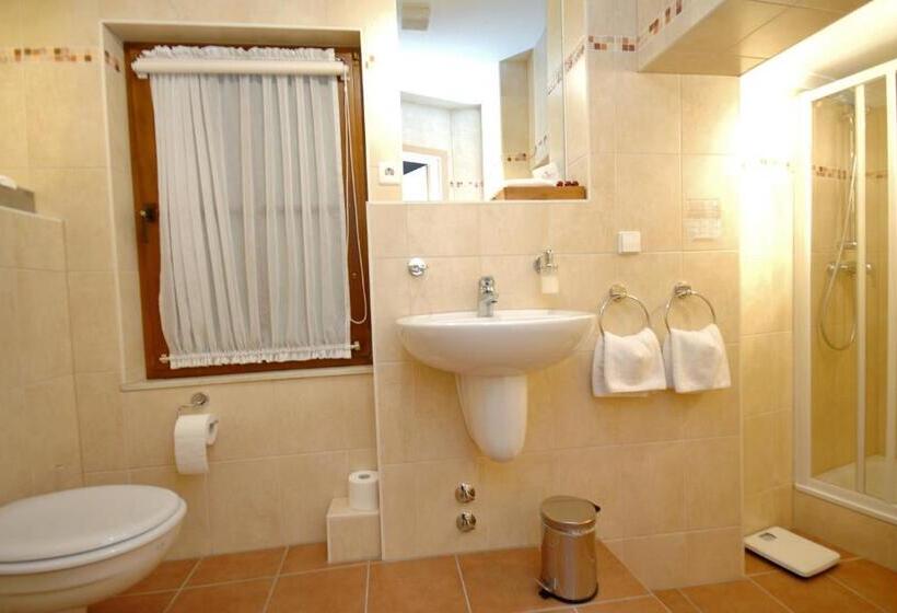 חדר סטנדרט, Dalberg