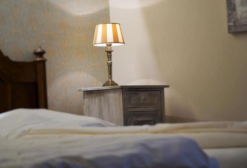 חדר סטנדרט, Dalberg