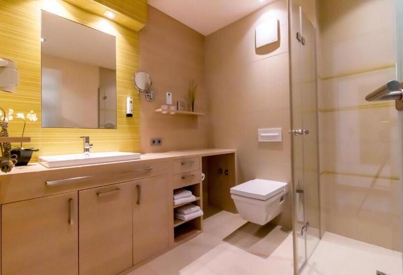 스위트, Der Seehof