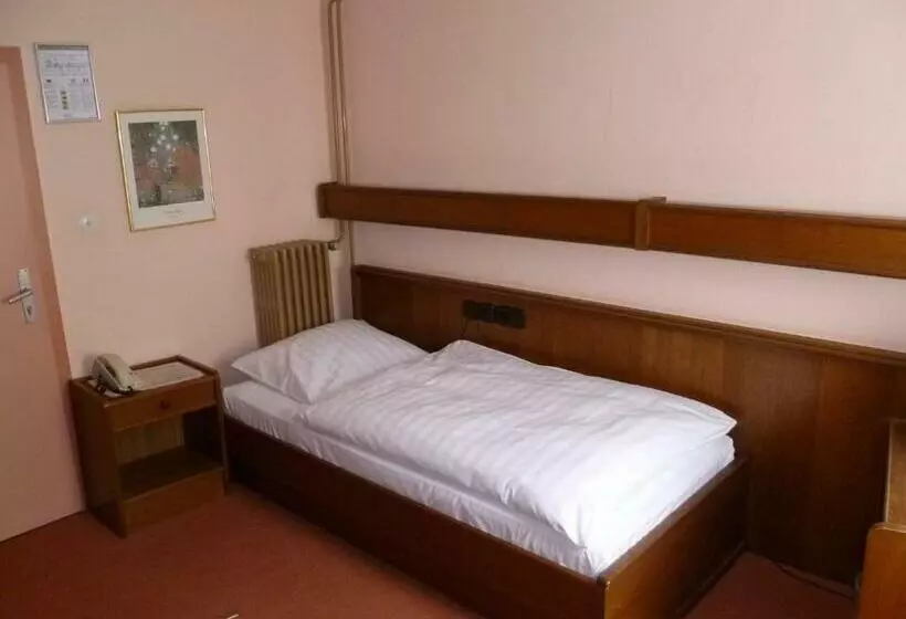 スタンダードシングルルーム, Deutsche Eiche Northeim