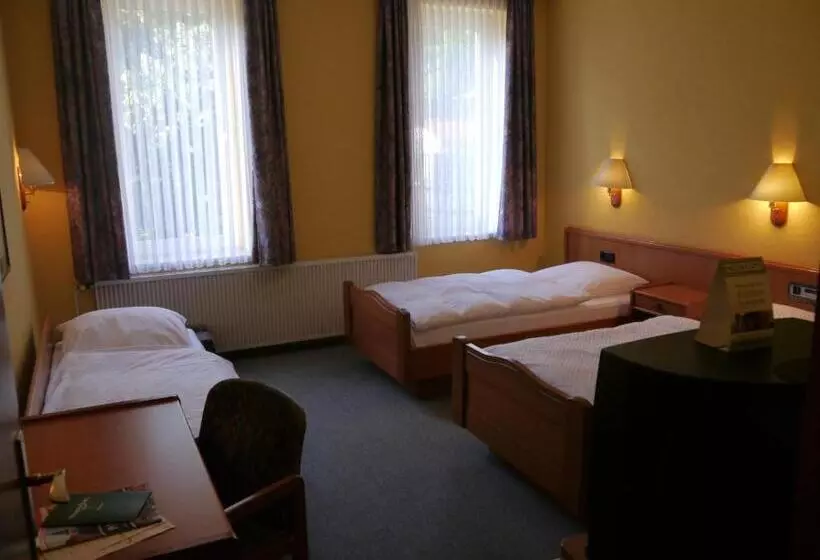 スタンダード４人部屋, Deutsche Eiche Northeim