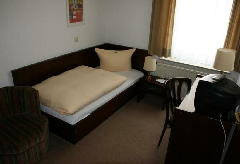 스탠다드 싱글 룸, Diening