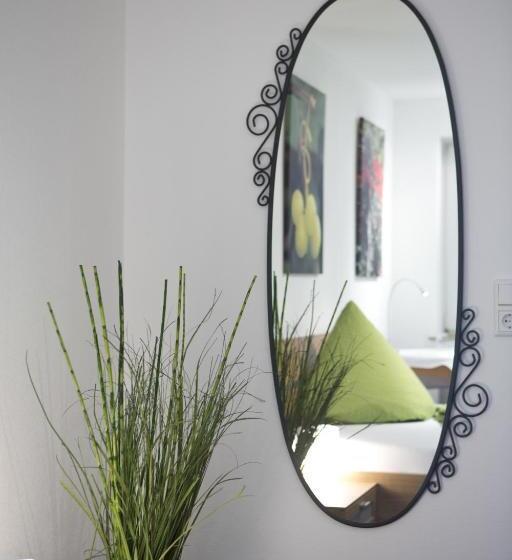 스탠다드 싱글 룸, Emmerich