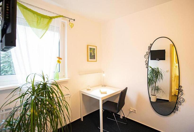 스탠다드 싱글 룸, Emmerich