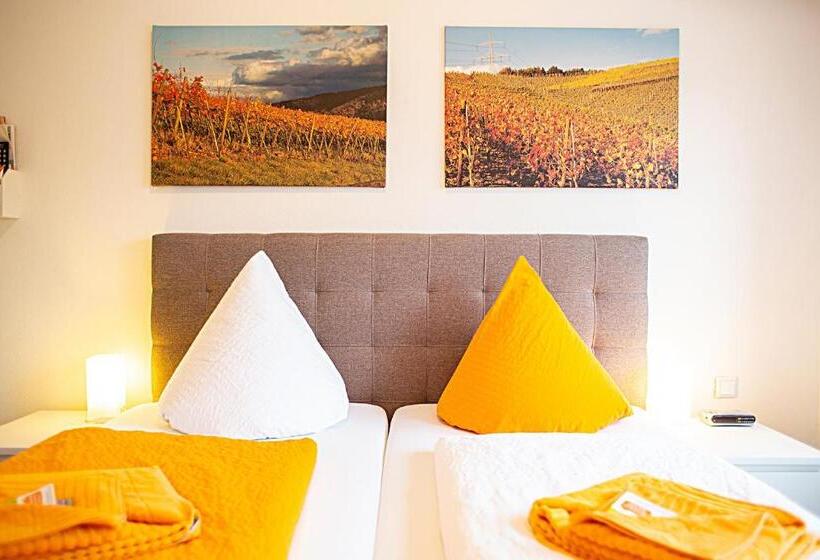 스탠다드 룸, Emmerich