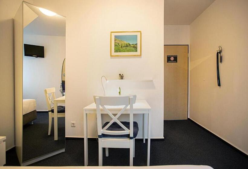 스탠다드 싱글 룸, Emmerich