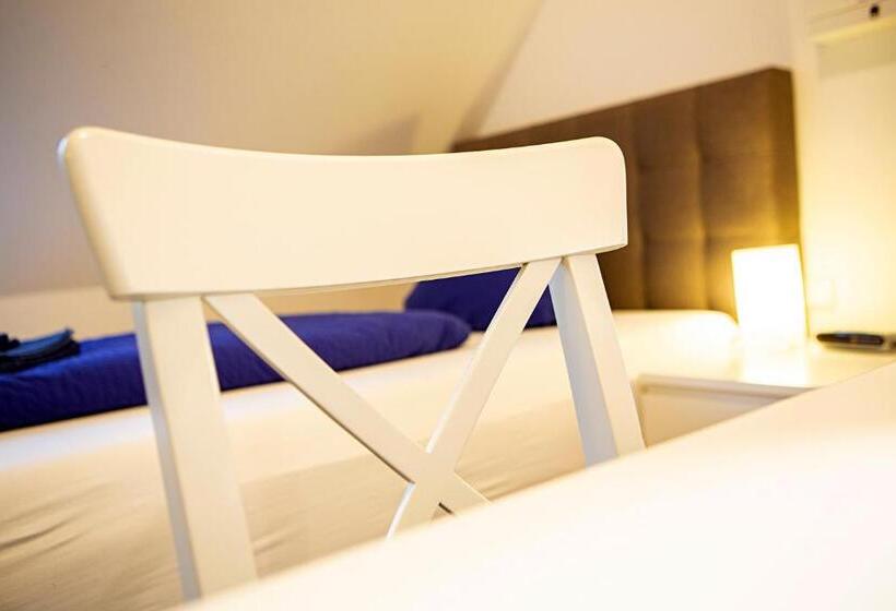 스탠다드 싱글 룸, Emmerich