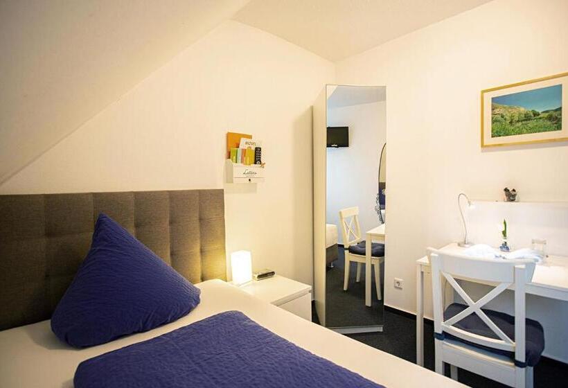 스탠다드 싱글 룸, Emmerich