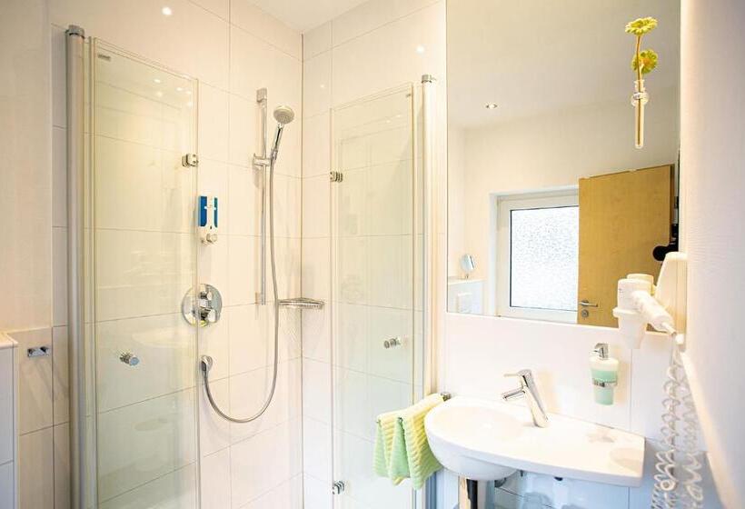 스탠다드 룸, Emmerich