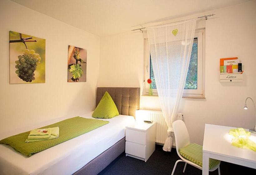 스탠다드 싱글 룸, Emmerich