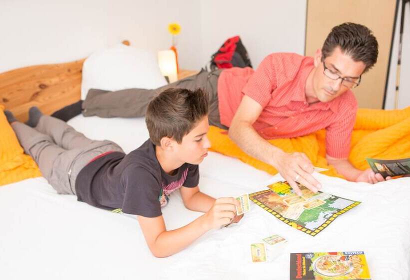 스탠다드 룸, Emmerich