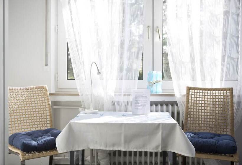 스탠다드 룸, Emmerich