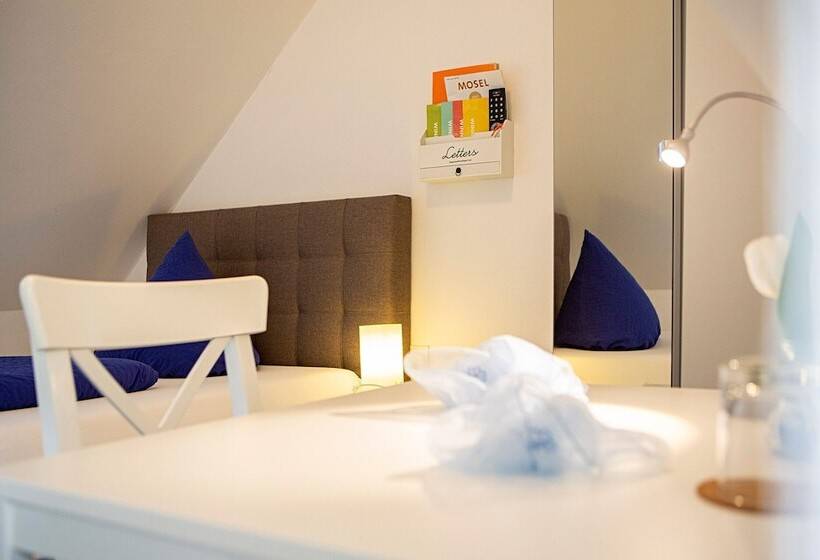 스탠다드 싱글 룸, Emmerich