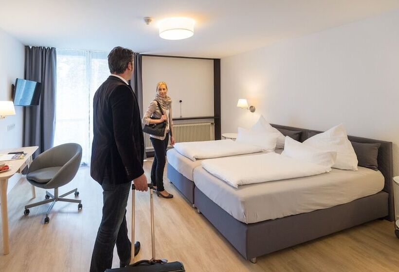 Номер Комфорт, Bildungs  Und Tagungshaus Haus Neuland